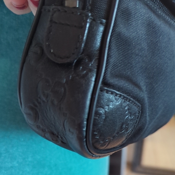 Gucci Bum/Belt Bag Crossbody - Picture 7 of 12